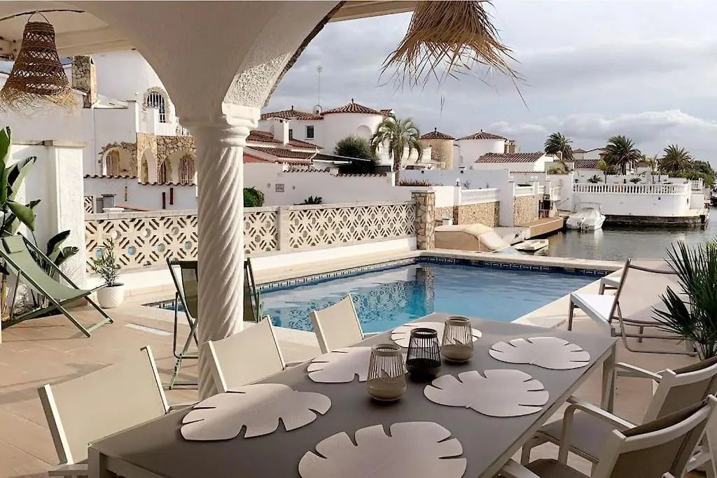 Casa Serenity Au Canal Avec Piscine Et Amarre Empuriabrava 0*,