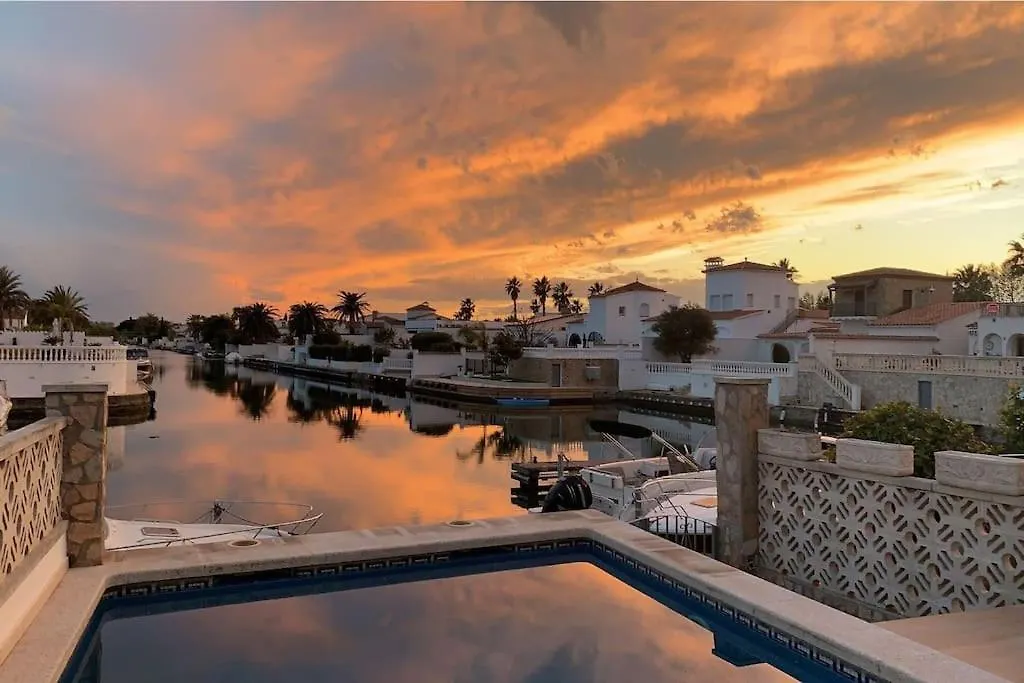 Villa Casa Serenity Au Canal Avec Piscine Et Amarre Empuriabrava